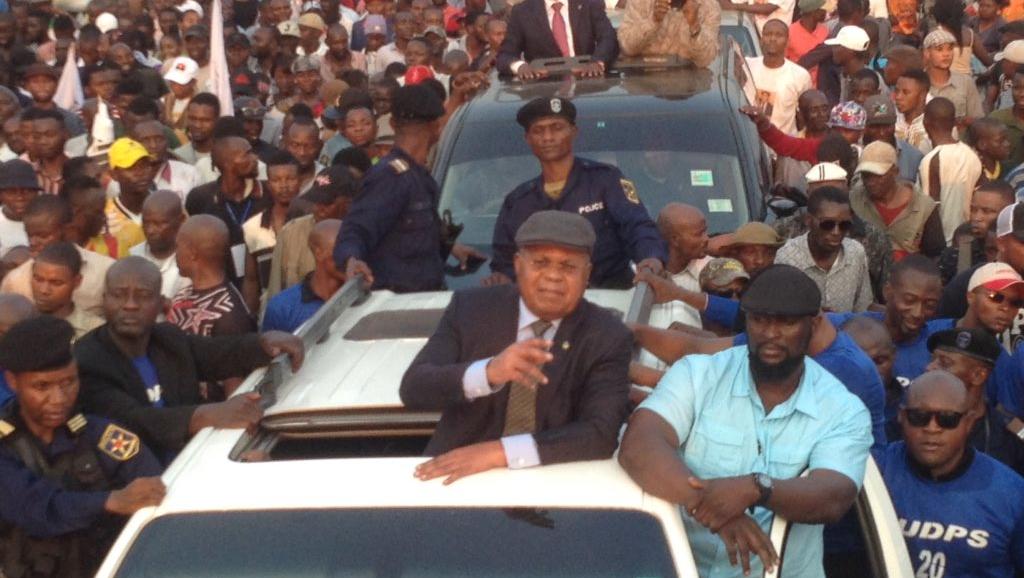 cinq heures de bain de foule pour Etienne Tshisekedi lors de son retour