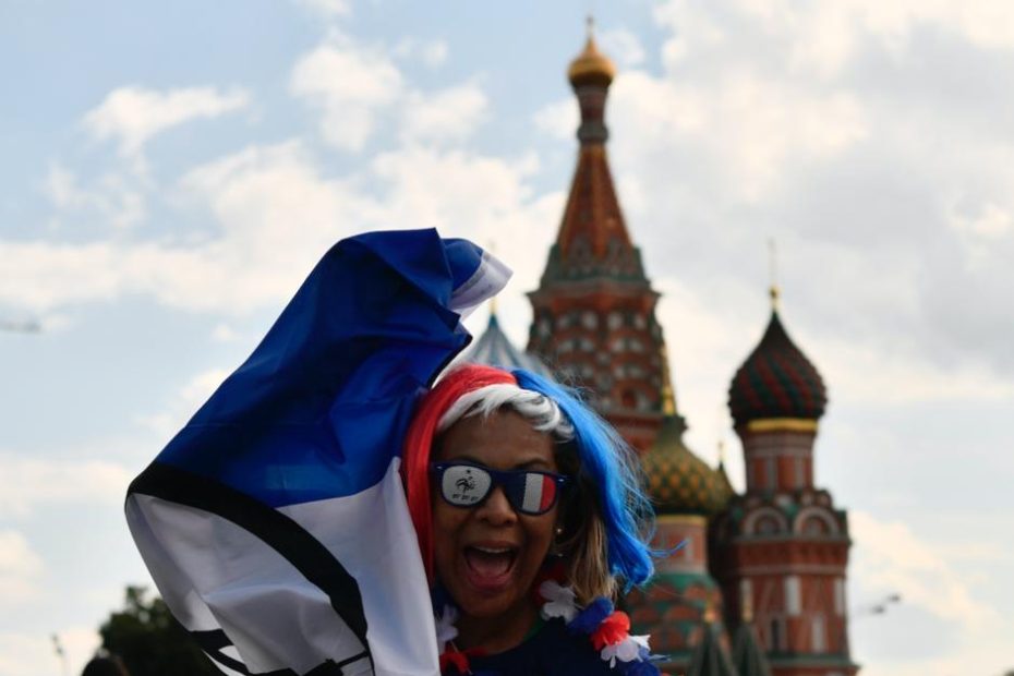 vu-despagne.-la-france-se-regarde-dans-le-miroir-des-bleus