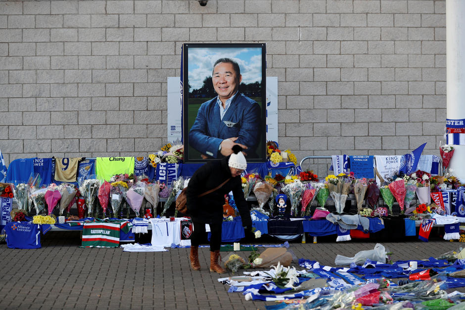 football.-leicester-city-pleure-son-proprietaire-roi-thailandais-du-duty-free