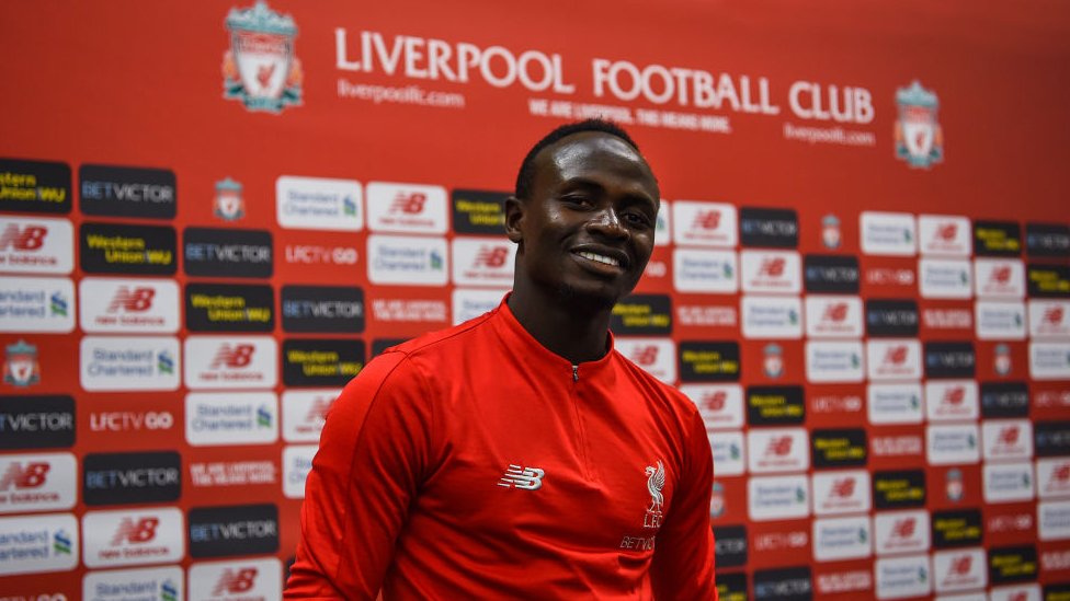 sadio-mane-prolonge-son-contrat-avec-liverpool